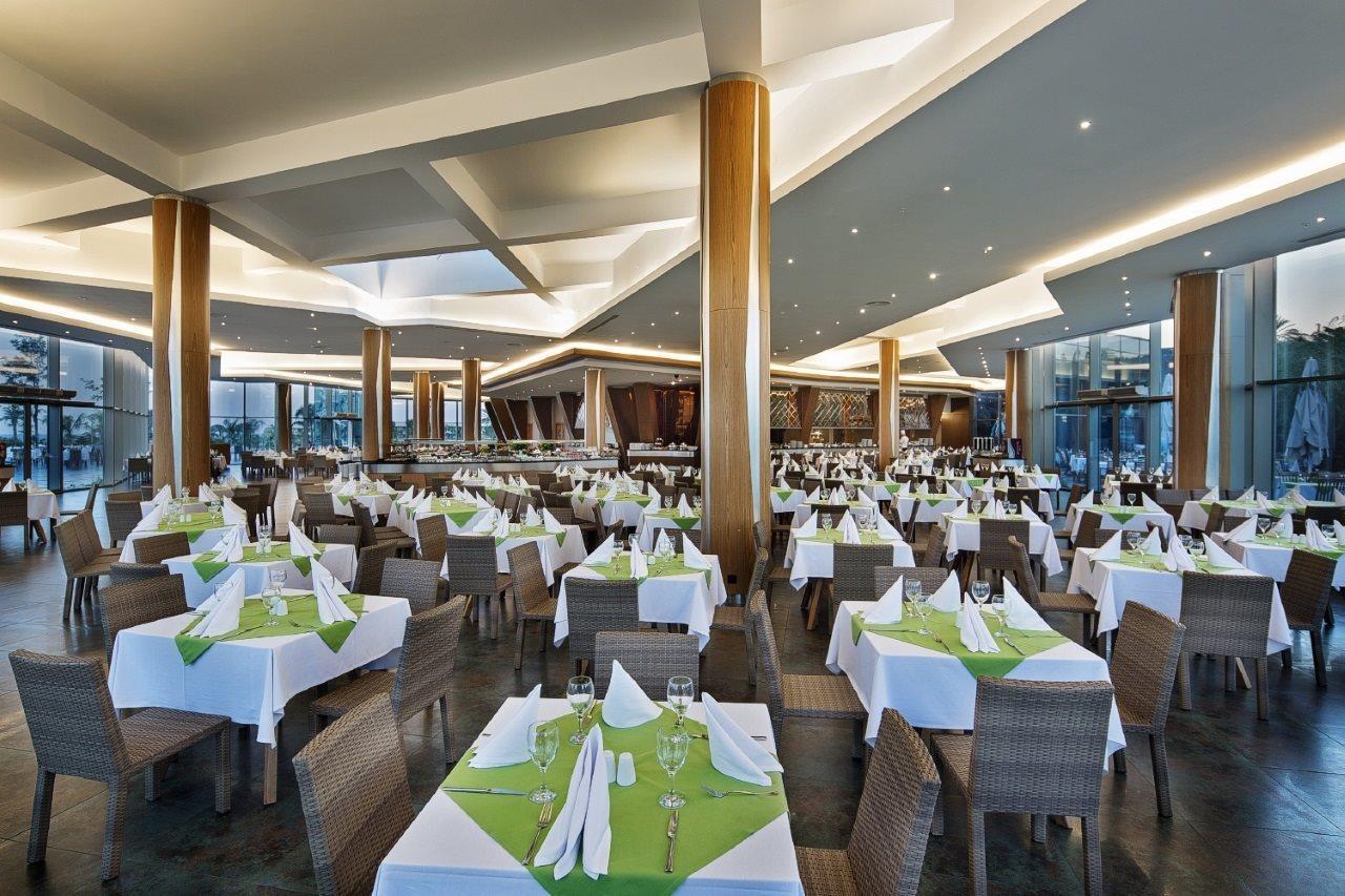 Noah'S Ark Deluxe Hotel & Spa Famagusta  Zewnętrze zdjęcie
