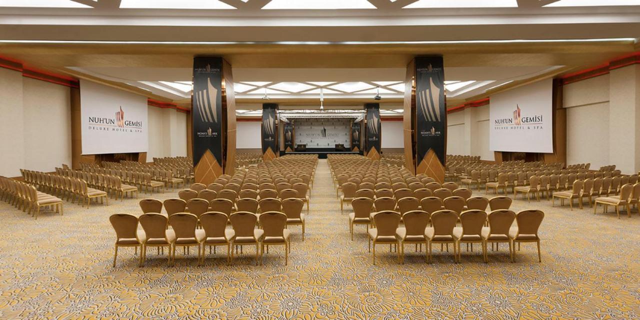 Noah'S Ark Deluxe Hotel & Spa Famagusta  Zewnętrze zdjęcie